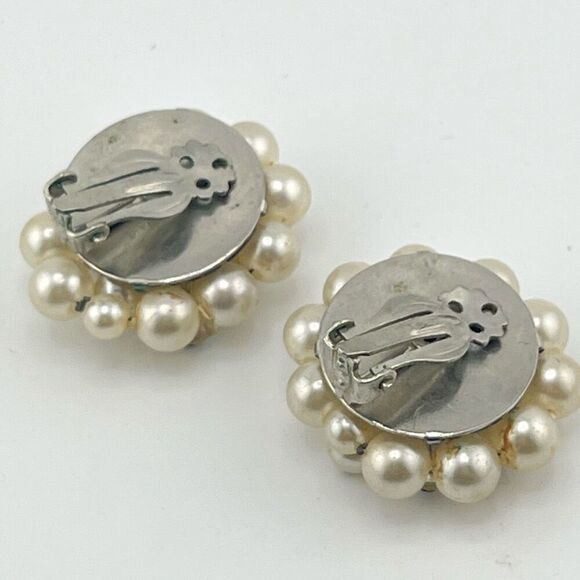 Vintage Earrings Pearl & Aurora Borealis Large Clip Ons Silver Tone - Picture 3 of 4